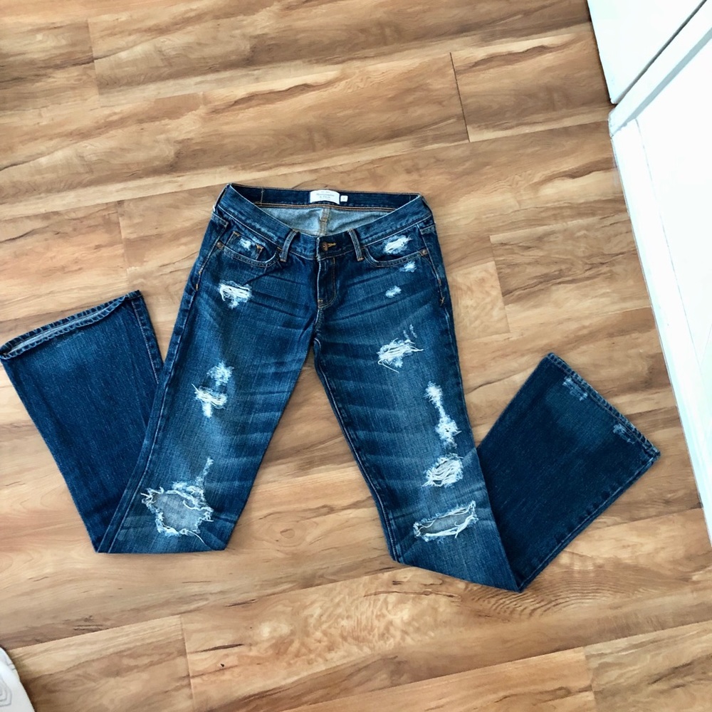Abercrombie ripped jean